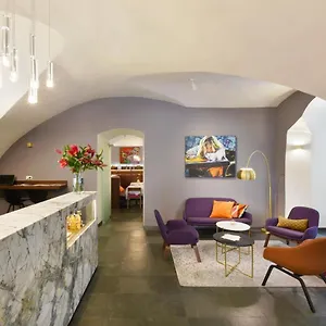hotel-zum-dom-palais-inzaghi.graz-austria-hotels.com/
